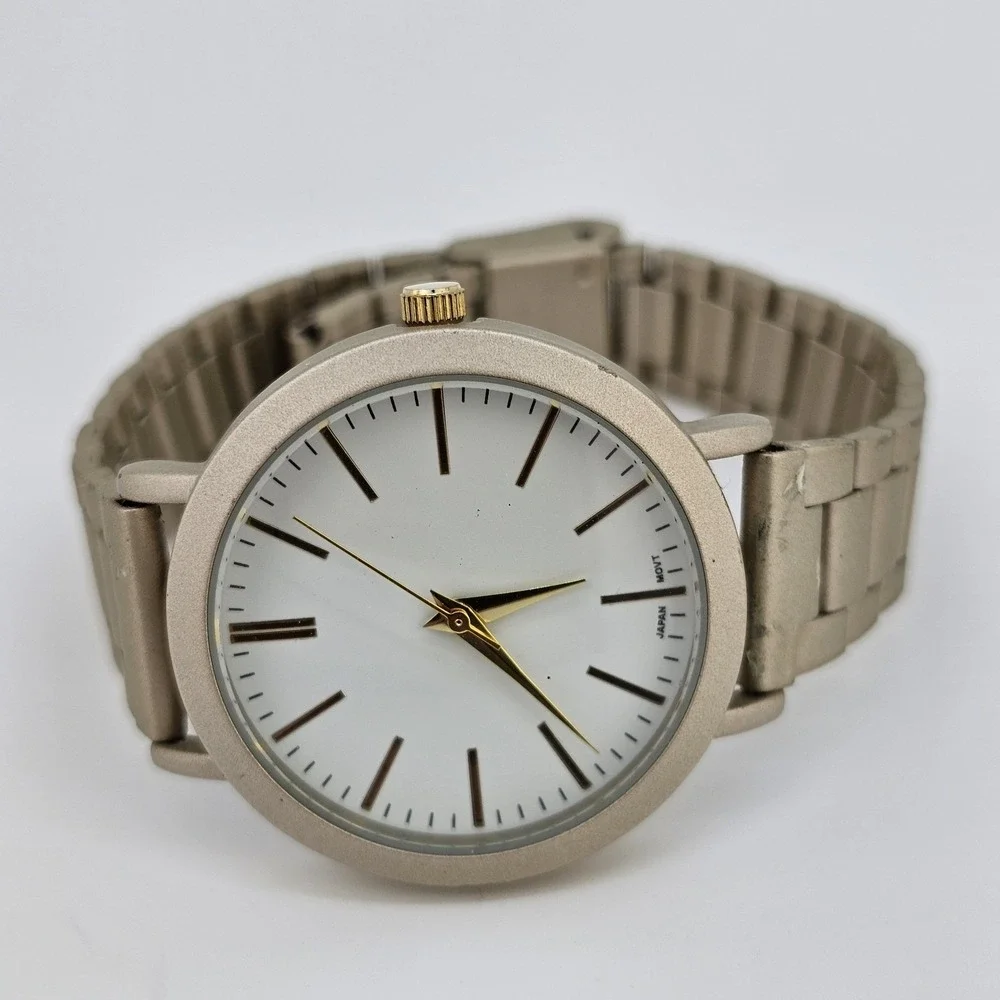 36MM Women's Watch White‎ Dial Champagne Bracelet Band New Battery